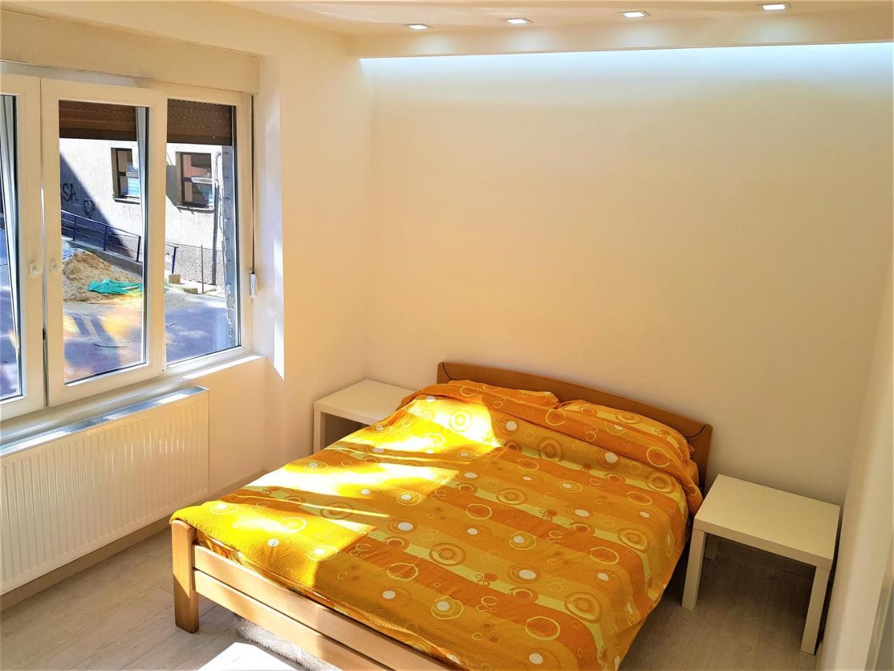 Asya Blue Apartment Белград Екстериор снимка