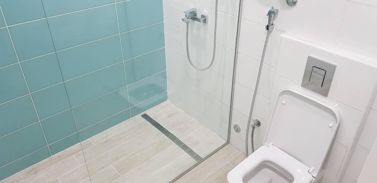 Asya Blue Apartment Белград Екстериор снимка